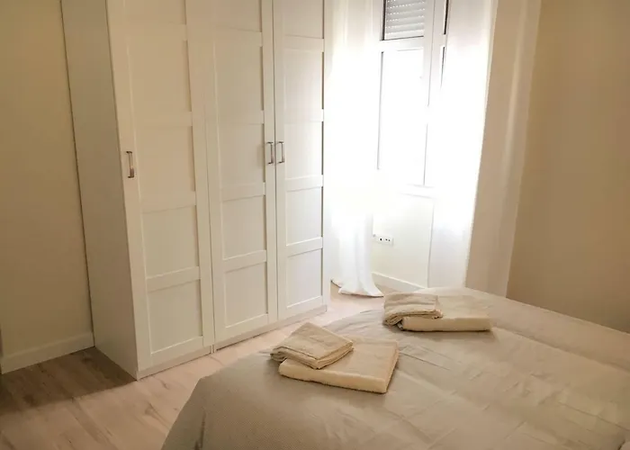 Muelle 18 Apartment Málaga